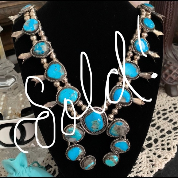 Vintage Jewelry - Authentic Vintage Navajo Bisbee Squash Blossom